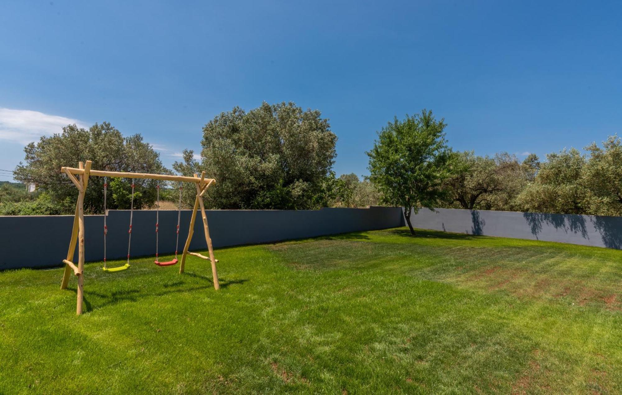 Villa Posidonia Near Pula With Sea View And Surrounded By Olive Trees Krnica Extérieur photo