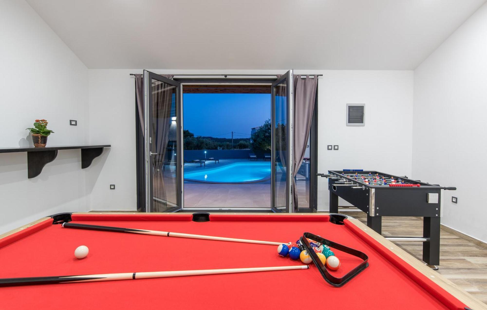 Villa Posidonia Near Pula With Sea View And Surrounded By Olive Trees Krnica Extérieur photo